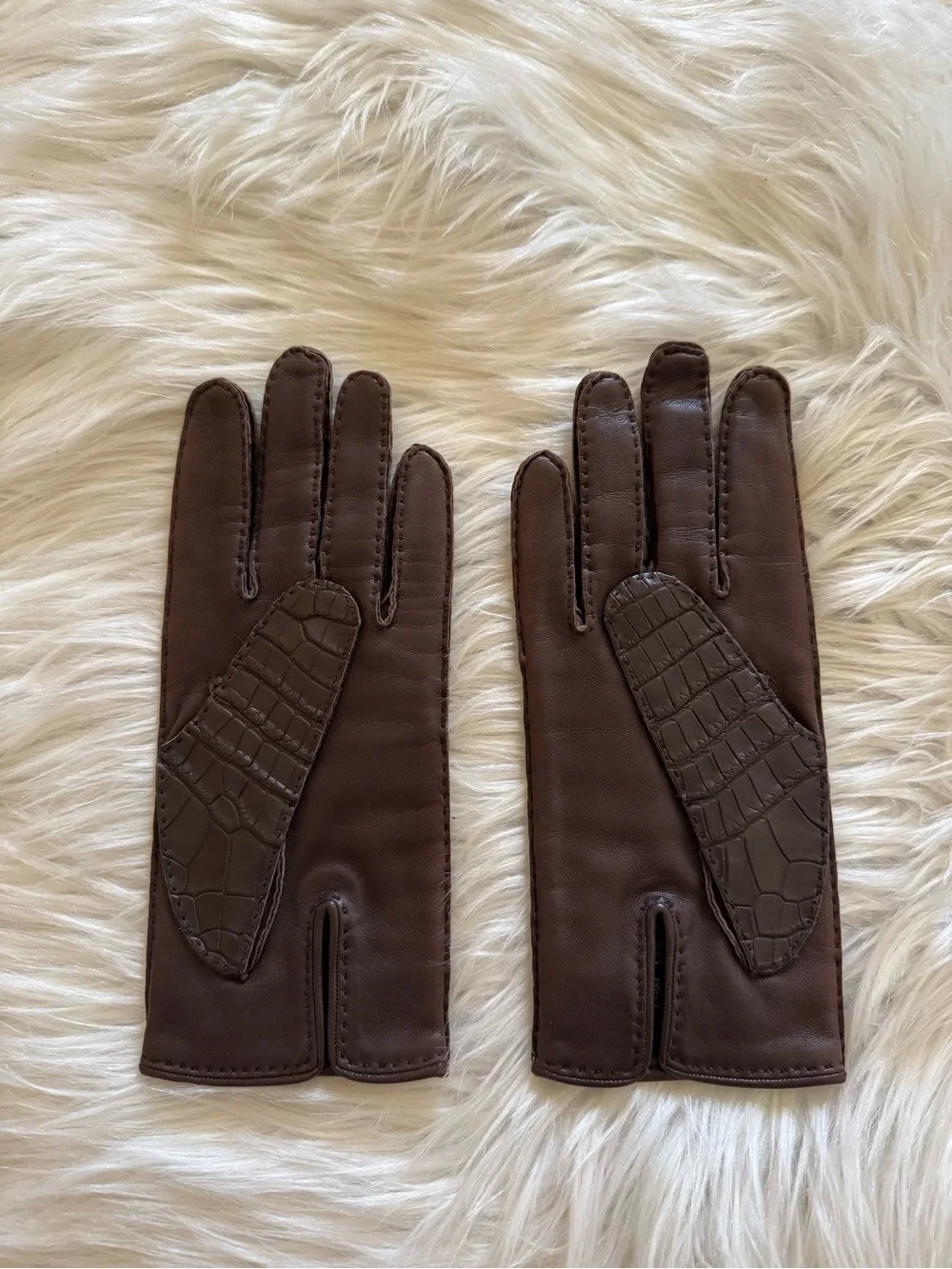 Hermes Crocodile Soya Gloves Alligator Brown Size 7.5